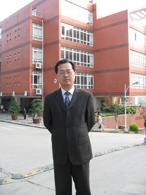 陈虎（中南财经政法大学法学院教授）