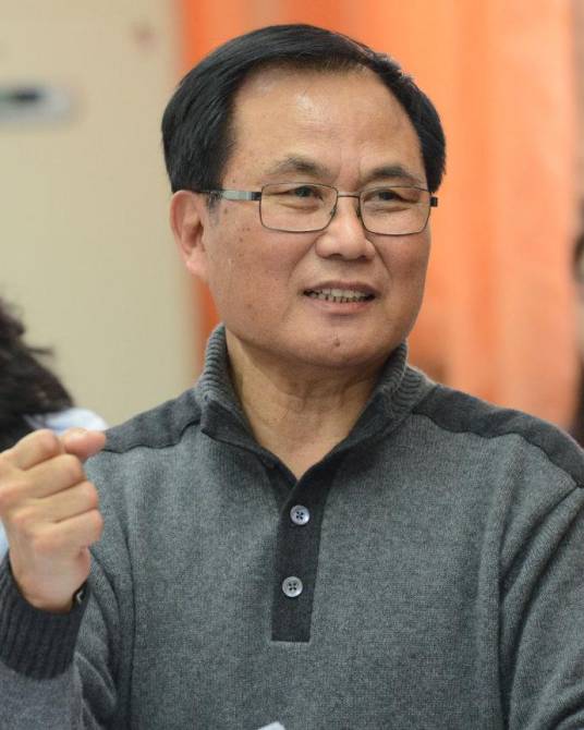 赵葆华（中国电影文学学会副会长）