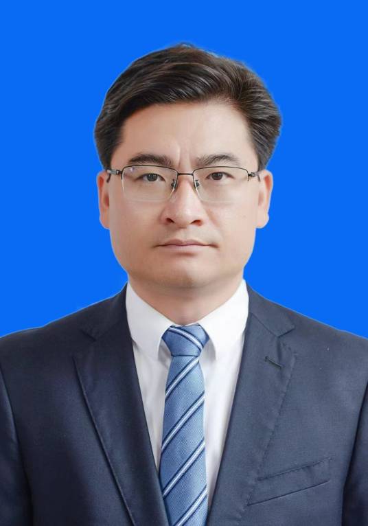张正伟（贵州省遵义市凤冈县委副书记、县长）