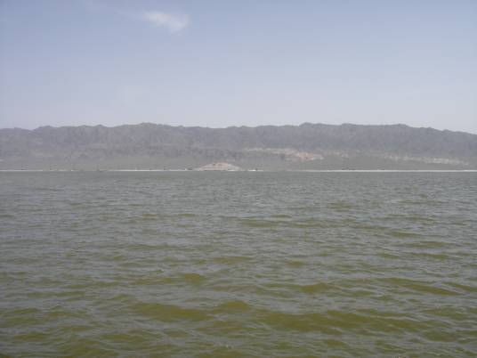 新疆盐湖（旅游景点）