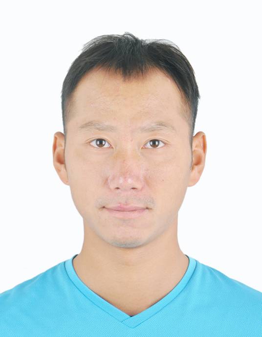 柏衍