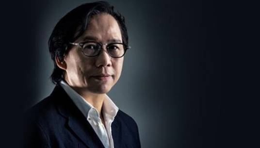 梁景华（香港室内设计师协会副会长）