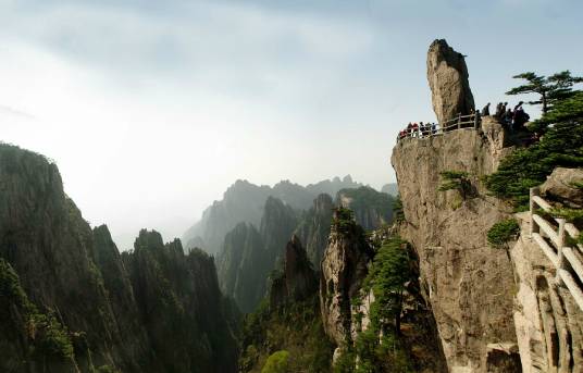 黄山怪石