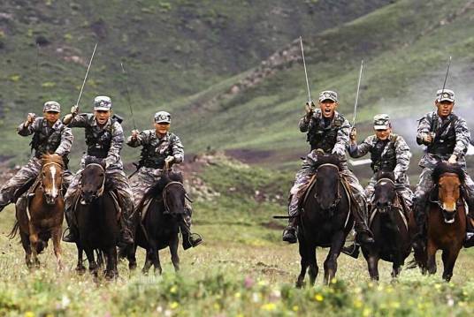 骑兵连（军队骑兵部队编制）