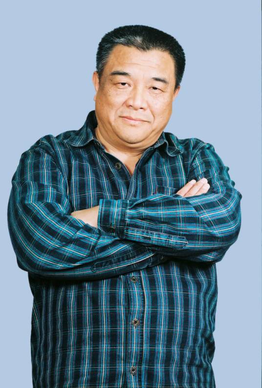 张定国（上海市人民滑稽剧团常务副团长）