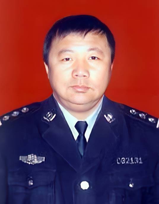 于尚清（齐齐哈尔市公安局建华分局治安大队民警）