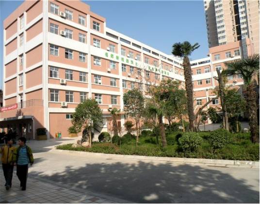 大学南路小学