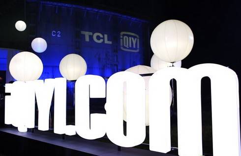 TCL爱奇艺电视TV+