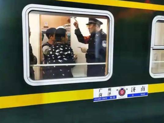 T179次列车