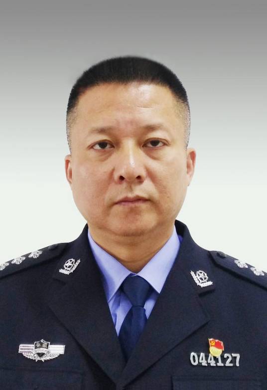 吴昊（安徽省宿州市砀山县人民政府副县长、党组成员，县公安局党委书记、局长、督察长）