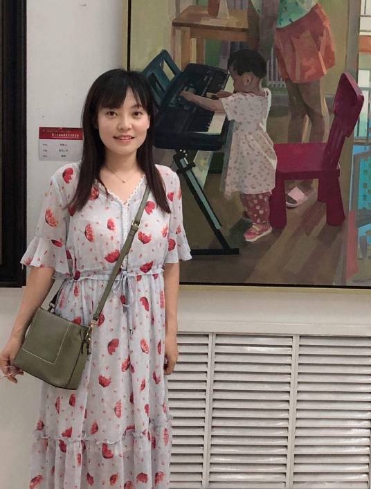 姚锡娟（晋中学院美术学院讲师）