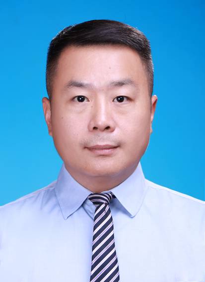 魏龙（海南省万宁市人民政府原副市长）