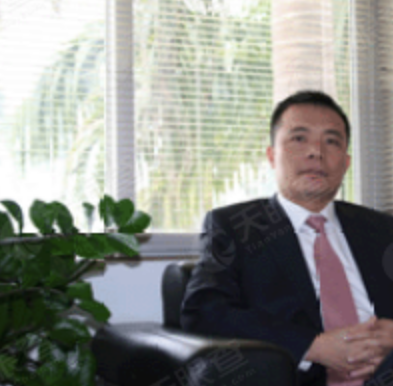 何伟锋（广州力恒集团有限公司总裁）