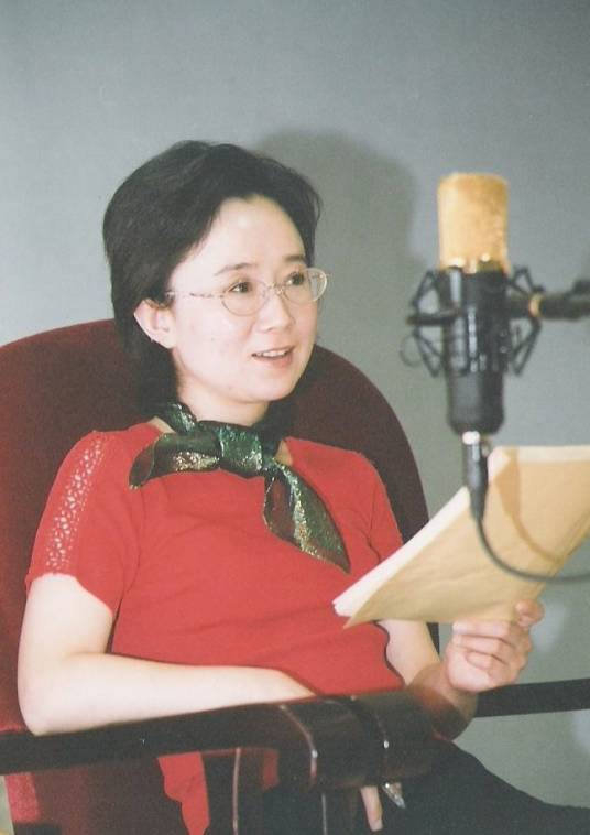 陈红（中国内地女配音演员）
