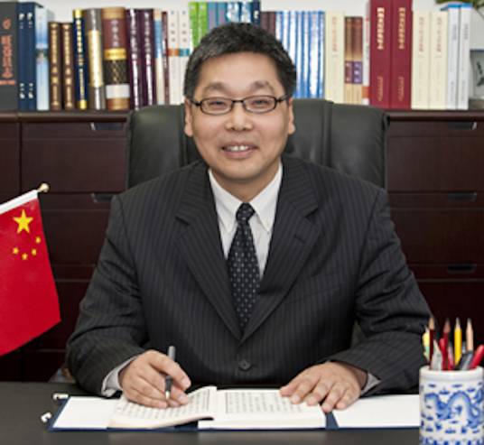 余曙光（成都中医药大学党委副书记、校长，四川省科学技术协会副主席）