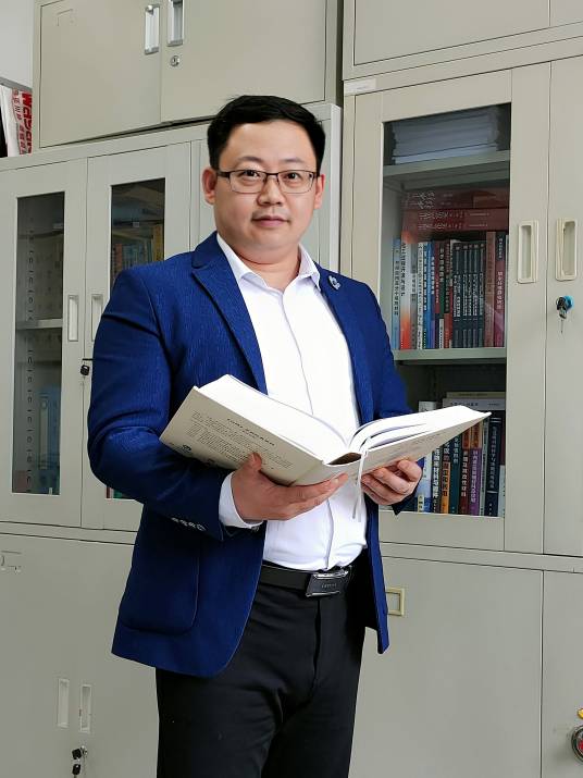 张宝亮（西北工业大学教授，博士生导师，陕西省青年科技新星）
