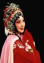 李雪梅（京剧演员、徐州市演艺集团有限公司副总经理）