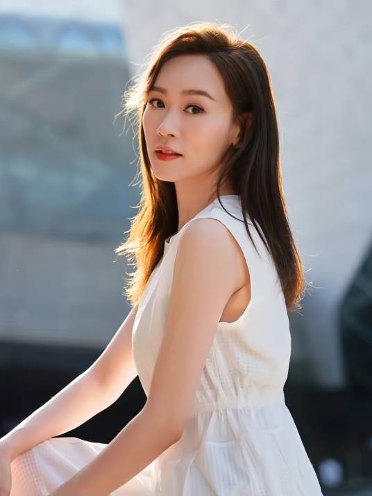 杨思琦（中国香港女演员、歌手）