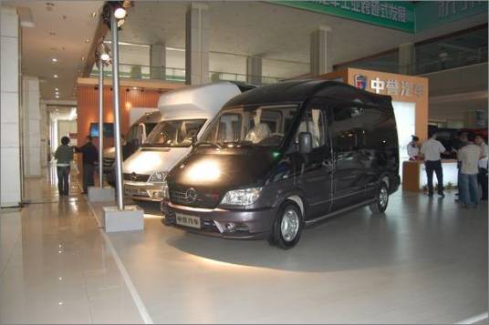 中誉房车