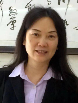 叶英（四川大学外国语学院教授）