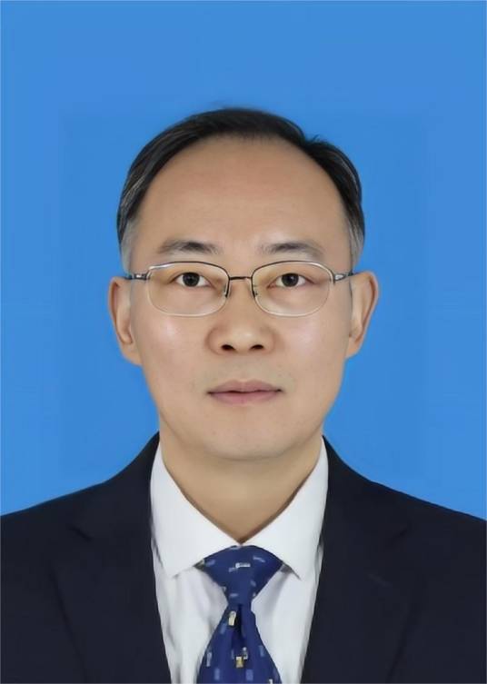 许明（江苏省南京市人大常委会副主任）