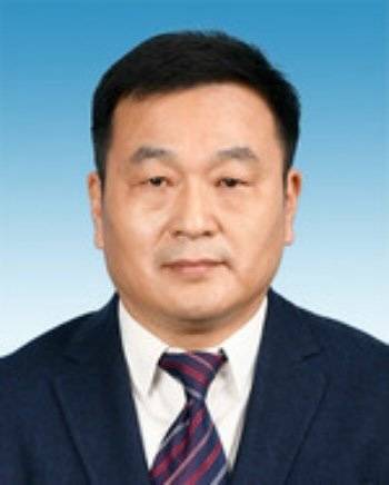 卢琛（南昌市委教育工委委员）