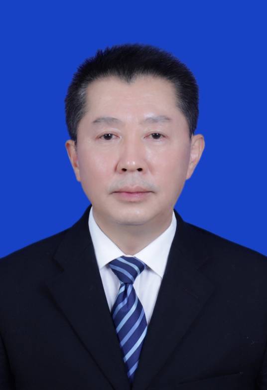 梁凡（贵州省赤水市财政局党组成员、副局长、四级调研员）