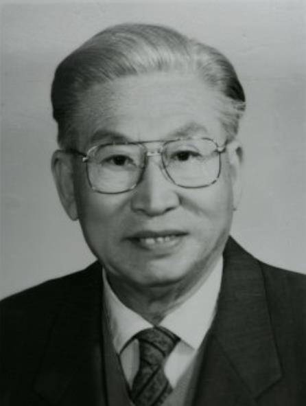 于坚（故宫博物院原副院长、代理党委书记、研究馆员）