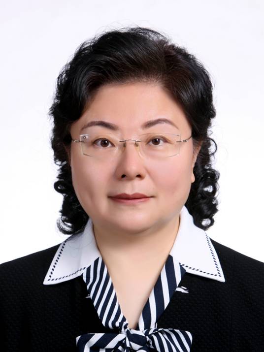 刘昆（中国旅游集团有限公司副总经理、中华全国妇女联合会第十三届常务委员）