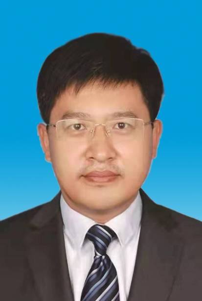 张仲平（内蒙古自治区杭锦旗旗委副书记、旗长）