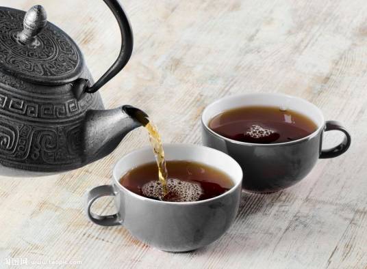 沏茶