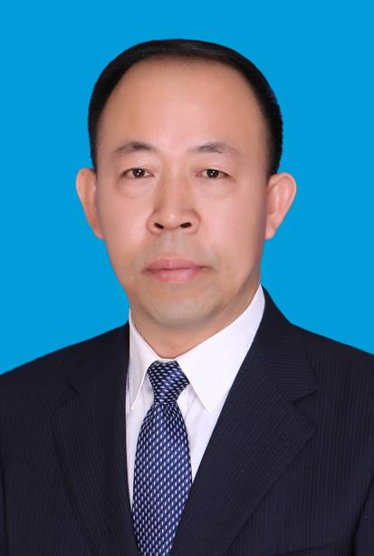 贾玉宝（内蒙古自治区鄂尔多斯市人民政府秘书长、办公室主任）