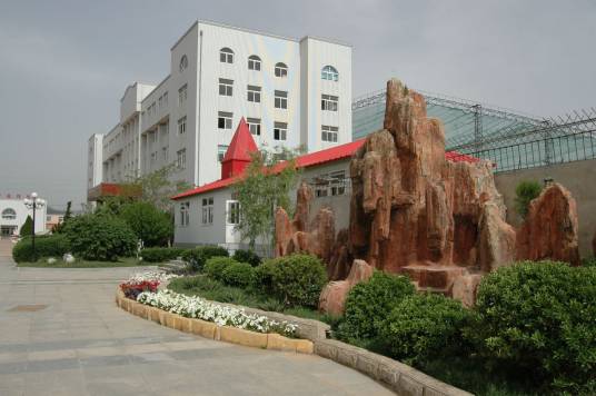 大连市综合高级中学