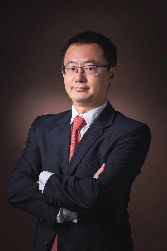 吕俊（上海从容投资管理有限公司董事长）