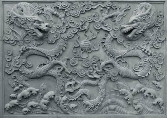 二龙戏珠（周口华威民俗文化博物苑文物）