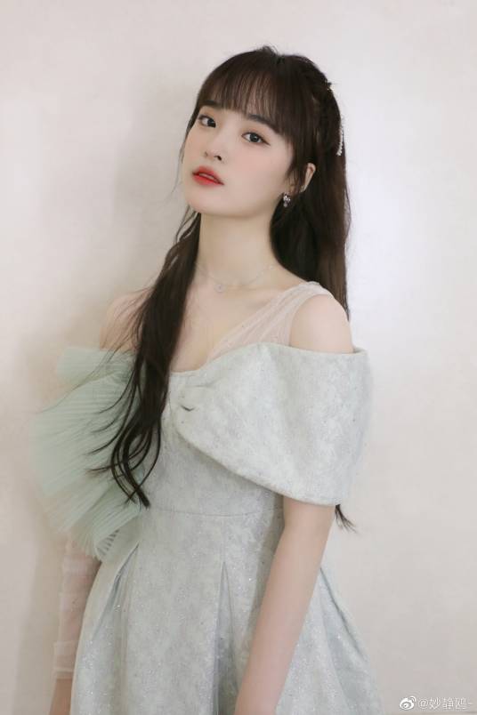 妙静鸥