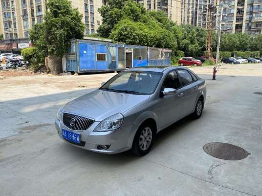 2011款凯越1.6LX 手动