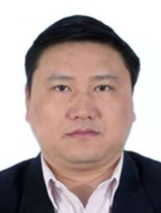 陈有富（上饶市民政局四级调研员）