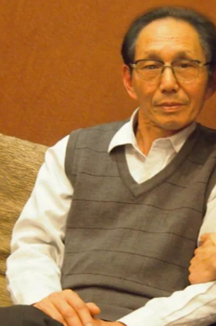 何畏（湖南炅爸爸文化传媒有限公司法定代表人）