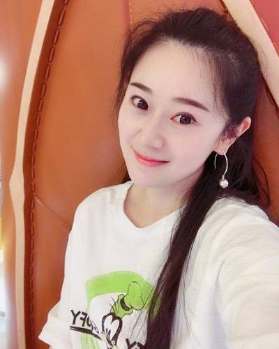 罗晶（教师）