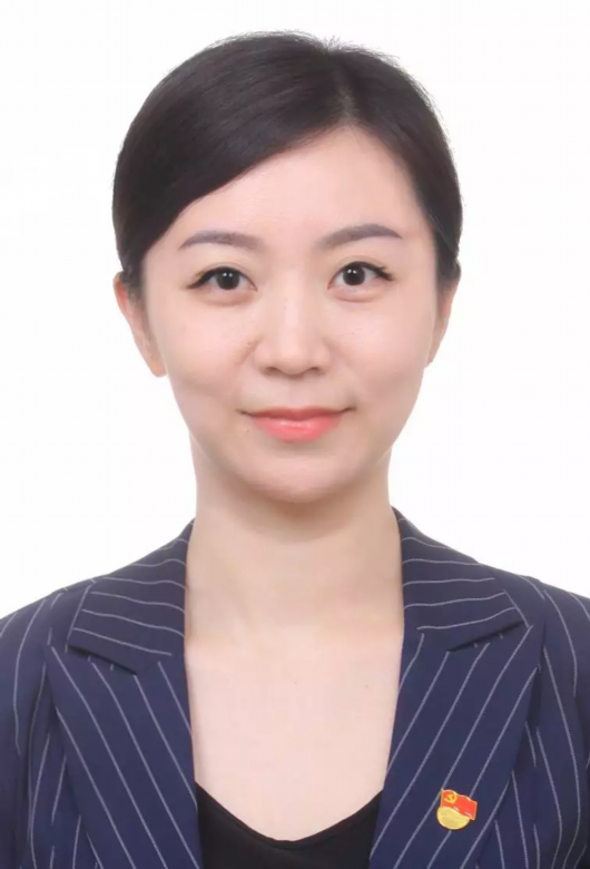 沈怡君（上海市闵行区莘庄镇党委委员）