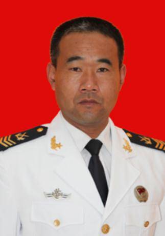 邹伟（东海舰队某观通旅雷达班班长）