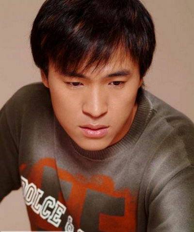 李天华（黑龙江籍歌手）