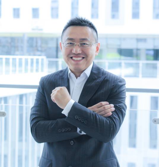 王维（行云集团创始人、董事长）