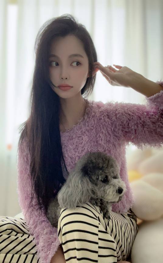 王依梓