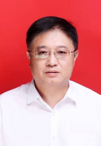 钱国伟（河北省保定市满城区人民政府党组成员、副区长）
