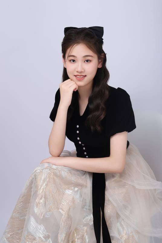 李雨桐（中国内地女歌手、音乐人）