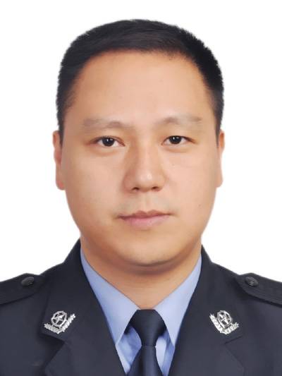 葛震海