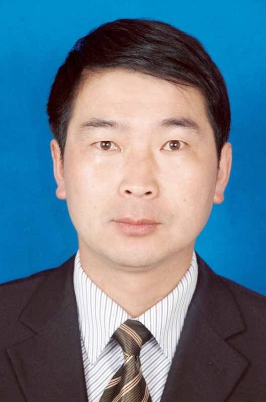 王焕清（西藏自治区林芝市交通运输局党组书记、副局长）