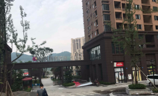 万友四季缤纷